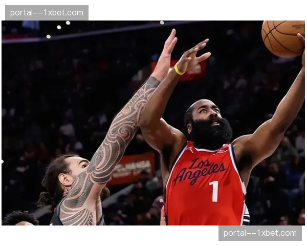 骑士哈登近四战场均8助攻5.3助失比 老将控场能力助推球队四连胜